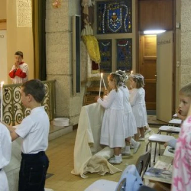 1ere communions 2008 102