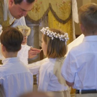 1ere communions 2008 111