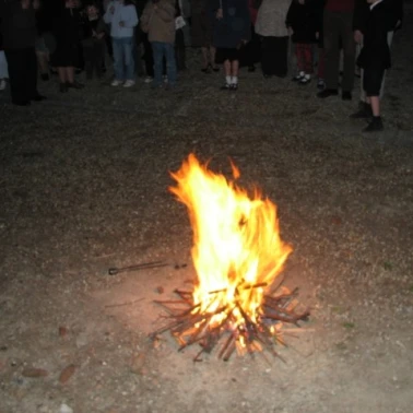 veilleepascale2007 100