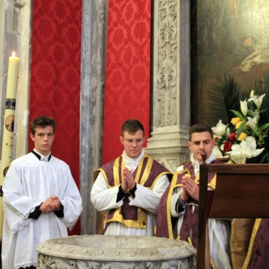 2022 04 16 Samedi Saint 0049