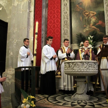 2022 04 16 Samedi Saint 0050