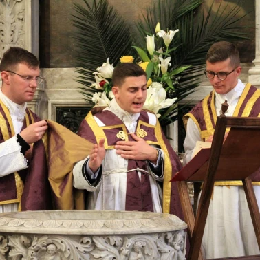 2022 04 16 Samedi Saint 0054