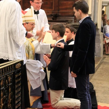2022-05-07-Confirmations-0041