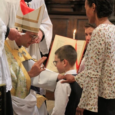 2022-05-07-Confirmations-0054