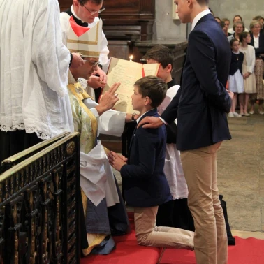2022-05-07-Confirmations-0058