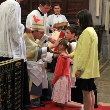 2022-05-07-Confirmations-0092
