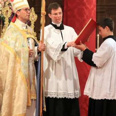2022-05-07-Confirmations-0099