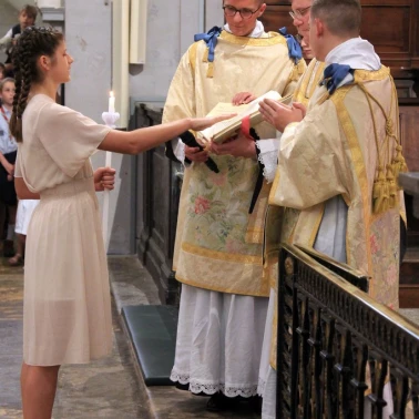 2022 05 15 Professions de Foi 0057