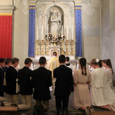 2022 05 15 Professions de Foi 0059