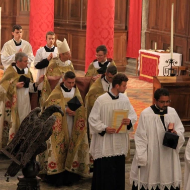 2022 05 23 vepres pontificales messe solennelle 0043