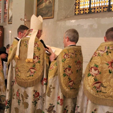 2022 05 23 vepres pontificales messe solennelle 0046