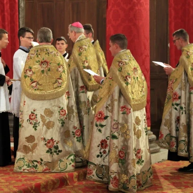 2022 05 23 vepres pontificales messe solennelle 0022