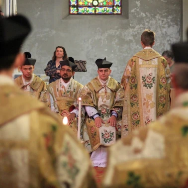 2022 05 23 vepres pontificales messe solennelle 0077