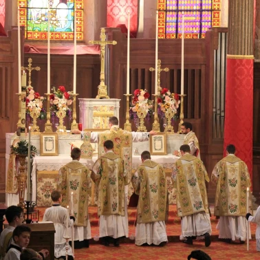 2022 05 23 vepres pontificales messe solennelle 0111