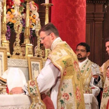 2022 05 23 vepres pontificales messe solennelle 0119