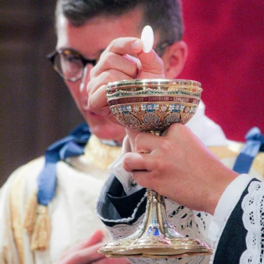 2022 06 16 Premieres Communions Fete-Dieu0063