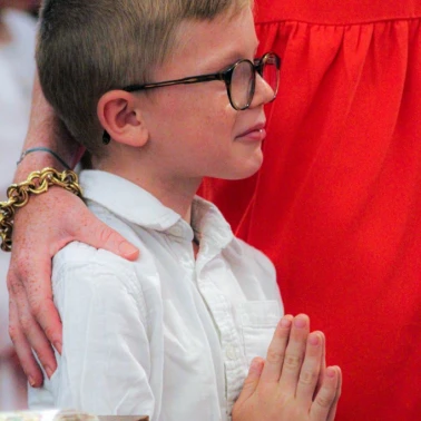 2022 06 16 Premieres Communions Fete-Dieu0064