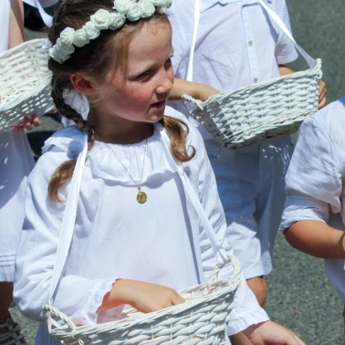 2022 06 16 Premieres Communions Fete-Dieu0089