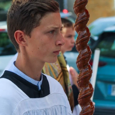 2022 06 16 Premieres Communions Fete-Dieu0091