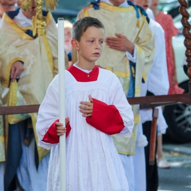 2022 06 16 Premieres Communions Fete-Dieu0110