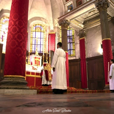 2020-06-28-st-irenee-rit-solennel-lyonnais-0048