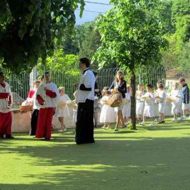 2013 06 02 fetedieu0046