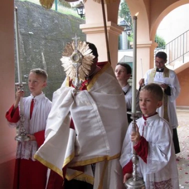 2012 06 10 prem com 0053