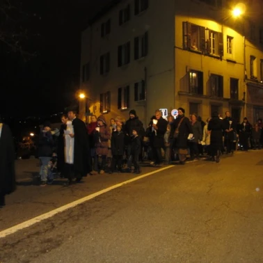 2012 12 08 procession 0007