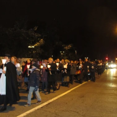 2012 12 08 procession 0009