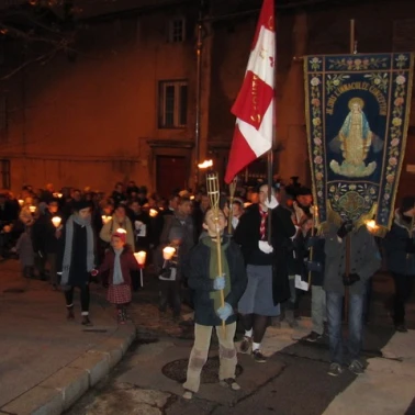 2012 12 08 procession 0018
