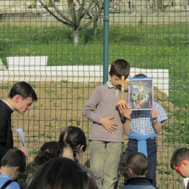 2011 03 26 croix enfants 104