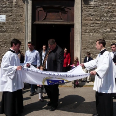 2010 04 18 bon pasteur 122